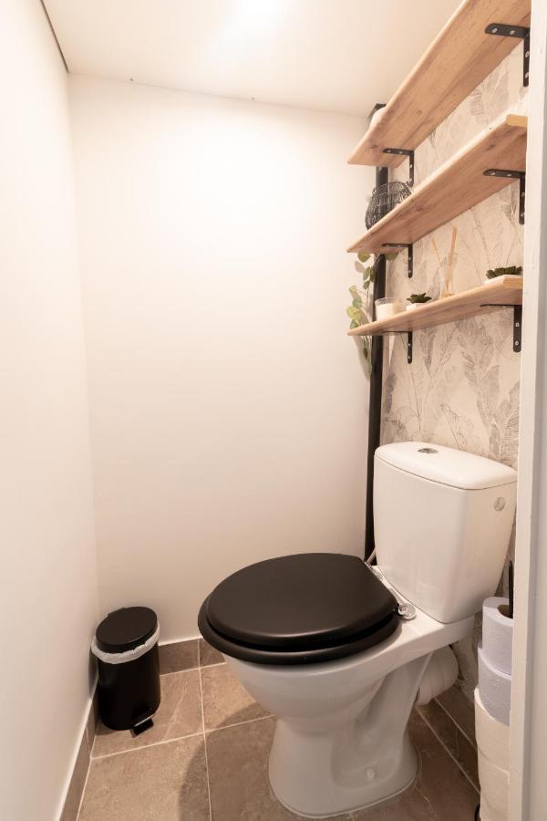 Cosy et comfort studio équipé à Clichy 5 min Métro Exterior foto